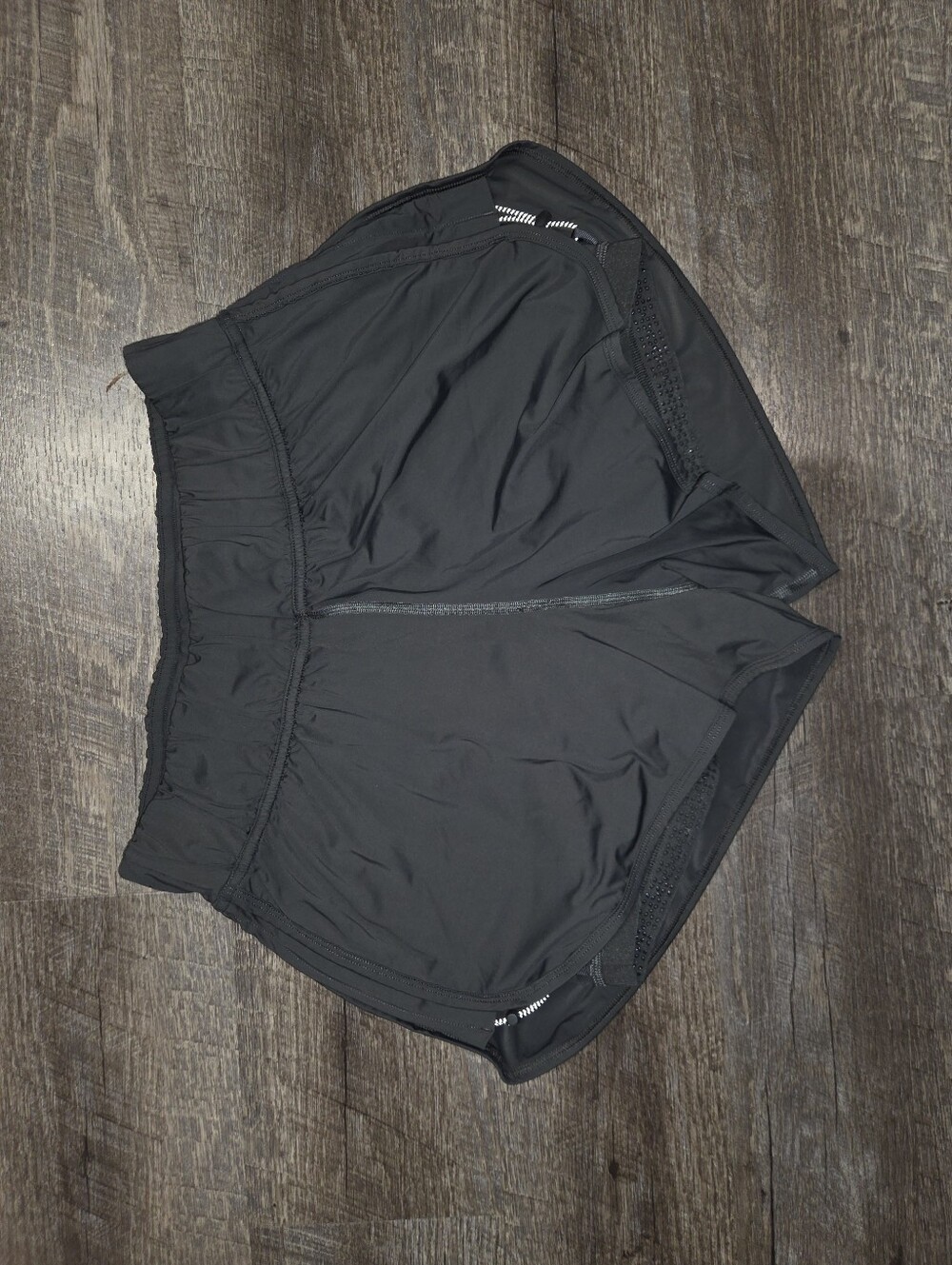 lululemon athletica Black Athletic Running Shorts Hottie Hots